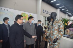 市、區(qū)領(lǐng)導(dǎo)一行蒞臨公司調(diào)研指導(dǎo)