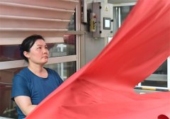 面料車(chē)間劉麗麗：練就火眼金睛，成就質(zhì)量堅(jiān)盾